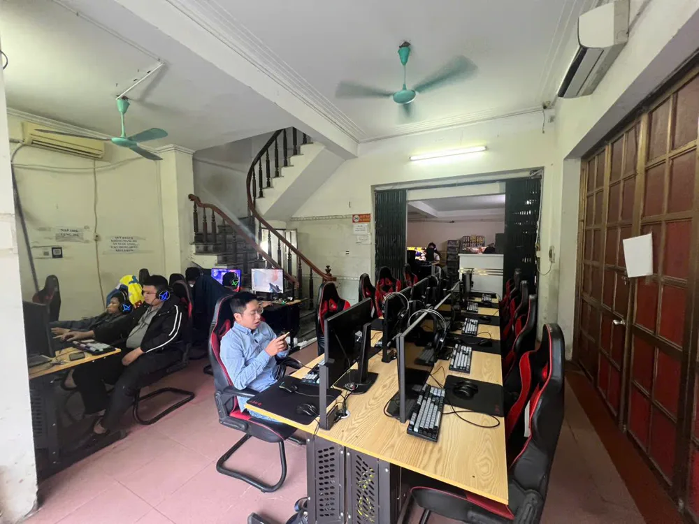 Phòng máy Game Trường Sơn