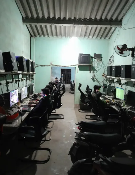 Phòng máy Net Ngọc Sáu
