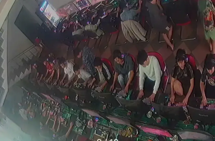 Phòng máy Net New World 2