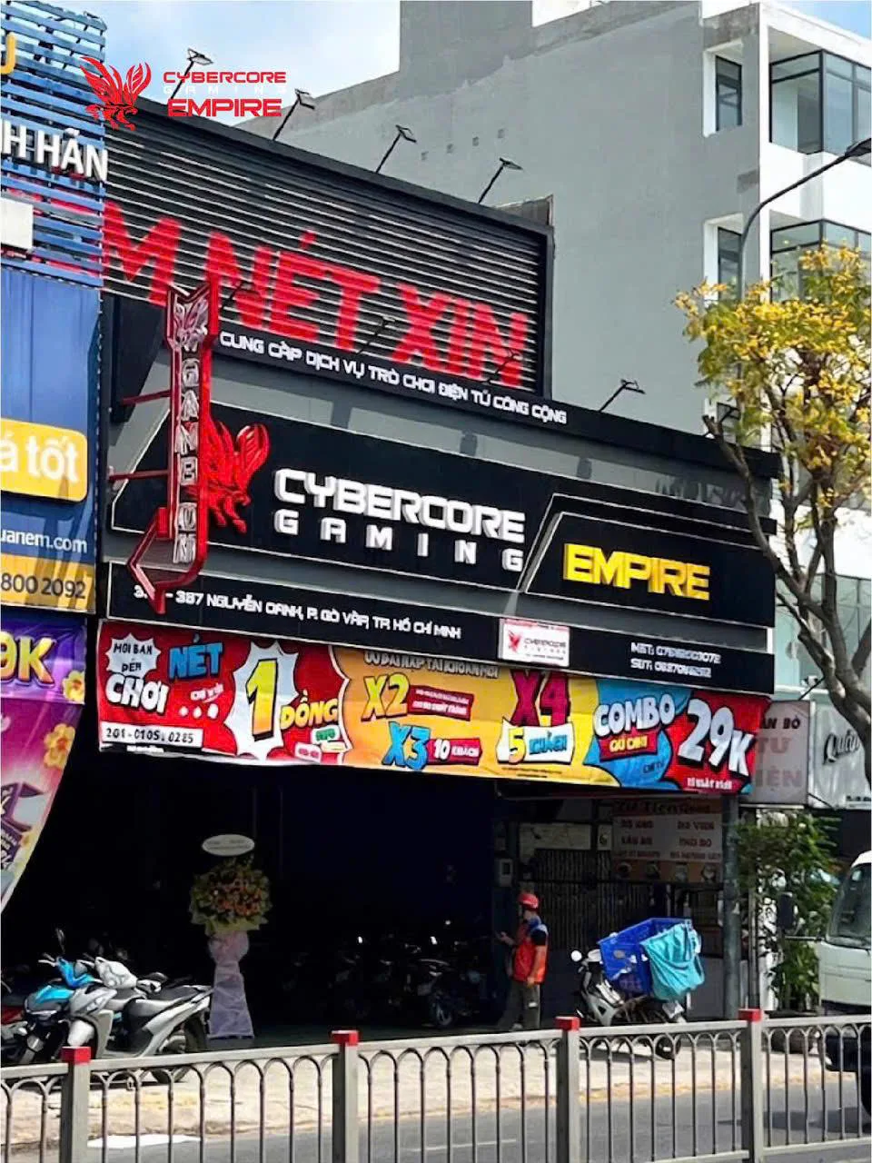 Phòng máy Cybercore Gaming Empire
