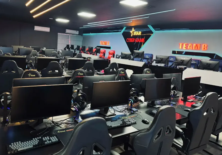 Phòng máy Star Cyber Game