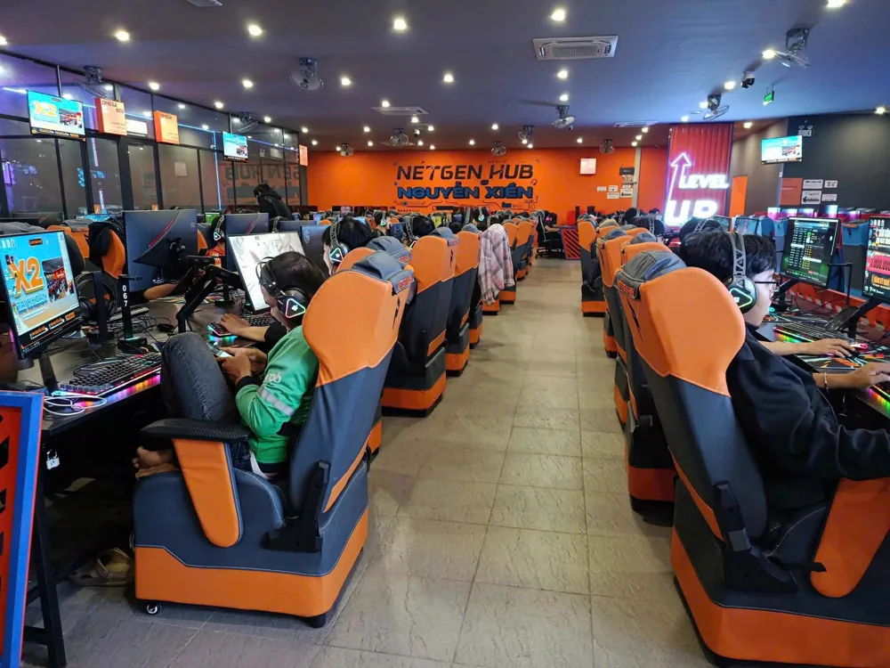 Phòng máy Netgen Hub Nguyễn Xiển