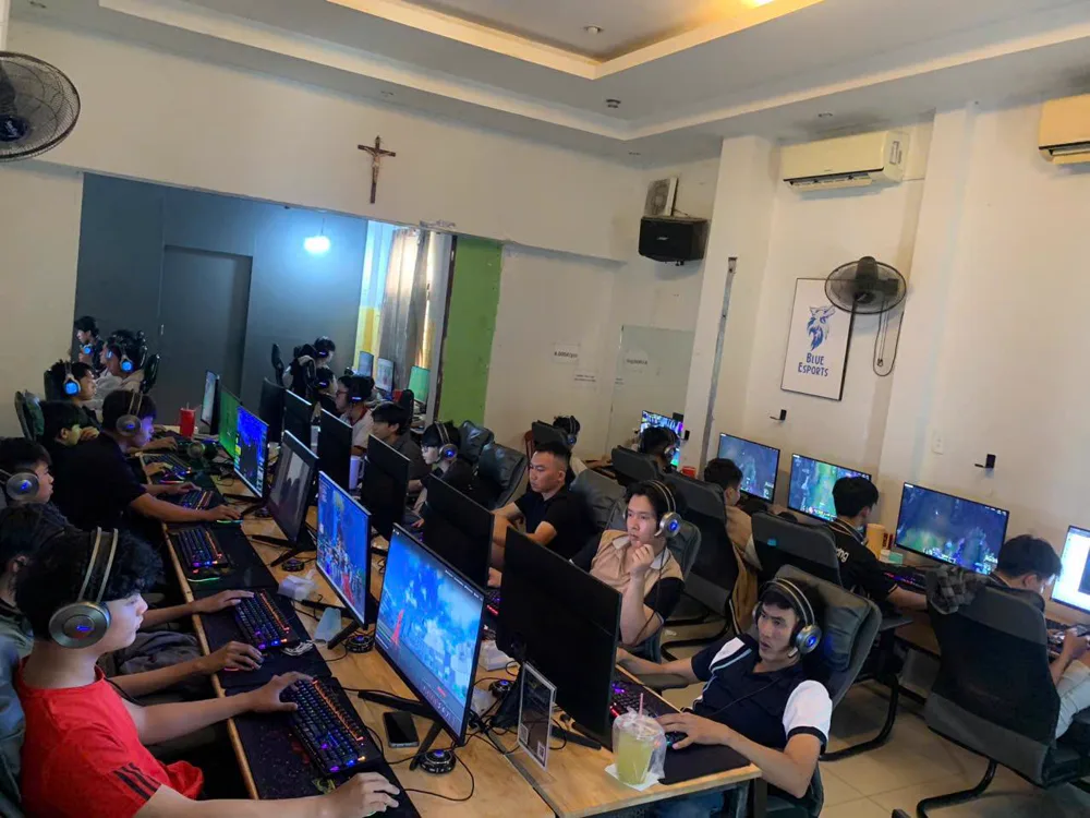 Phòng máy Net Nèn Nẹt 1