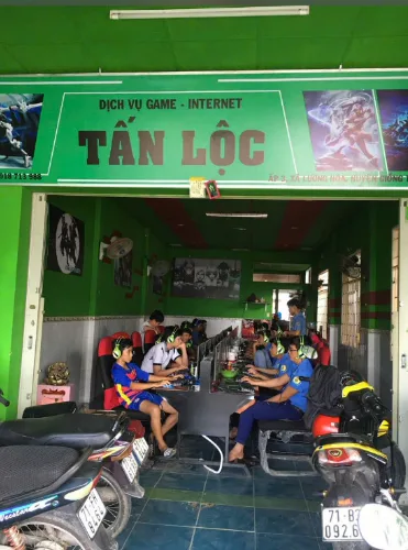 Phòng máy Net Tấn Lộc