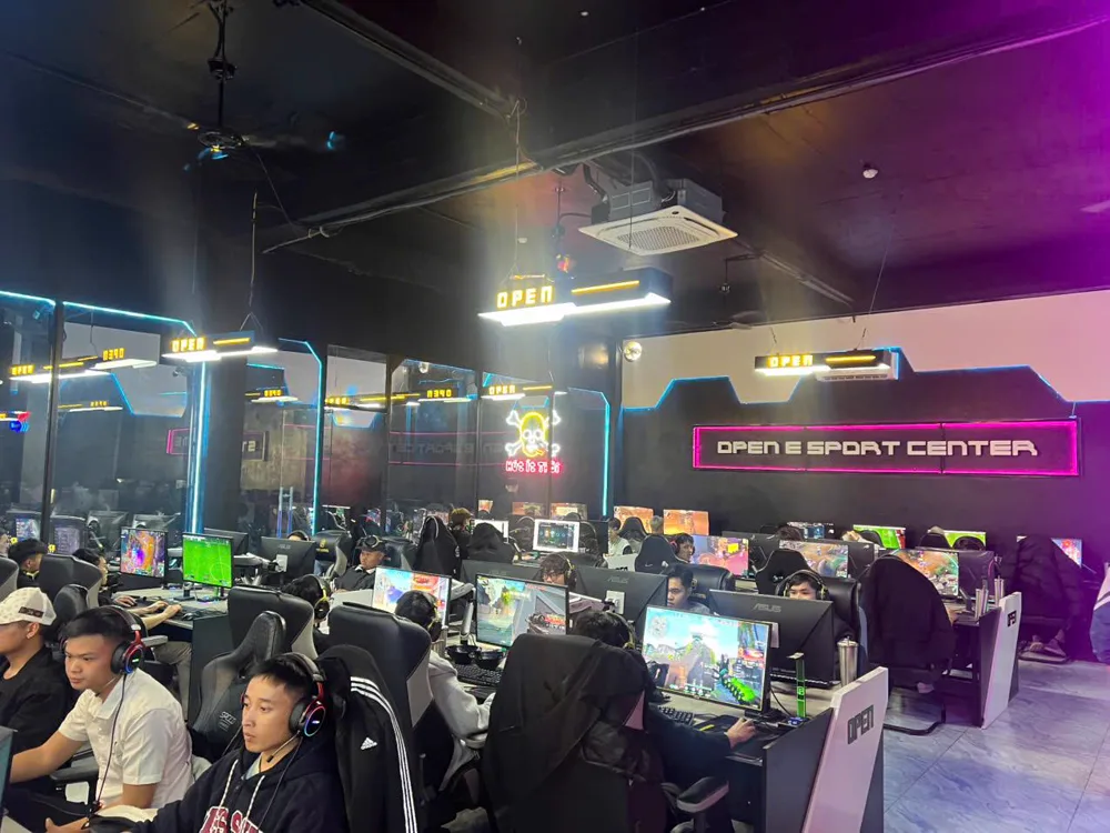 Phòng máy Opencybergame