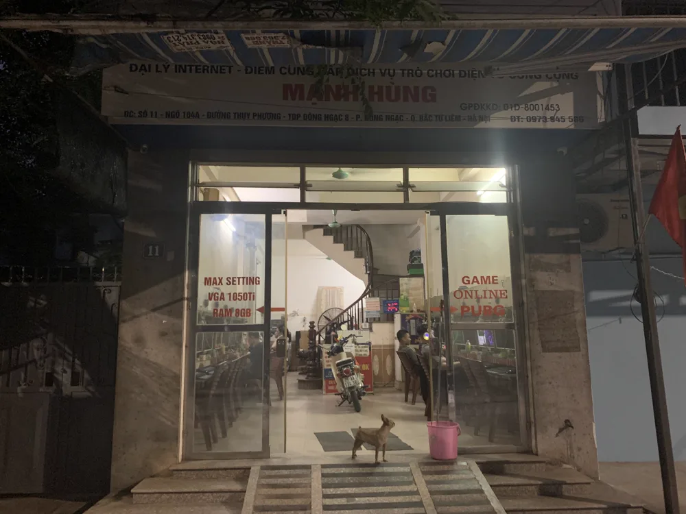 Phòng máy Game Mạnh Hùng