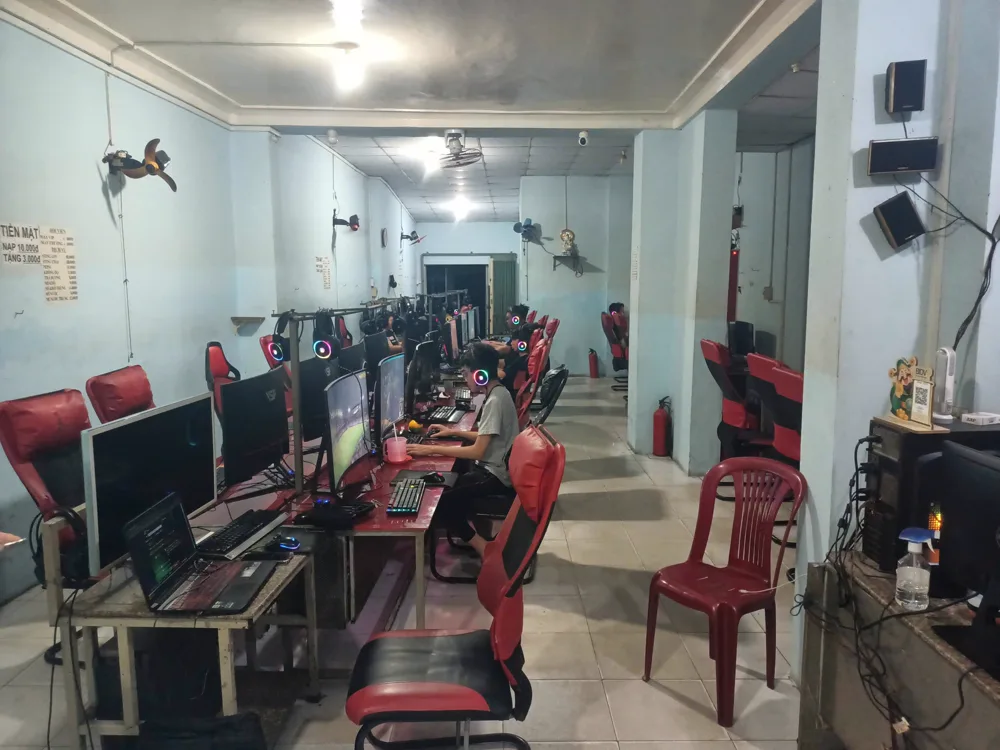 Phòng máy Net Tú Như