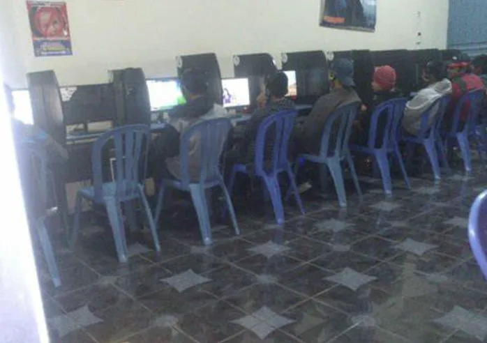 Phòng máy Game Yến Trường