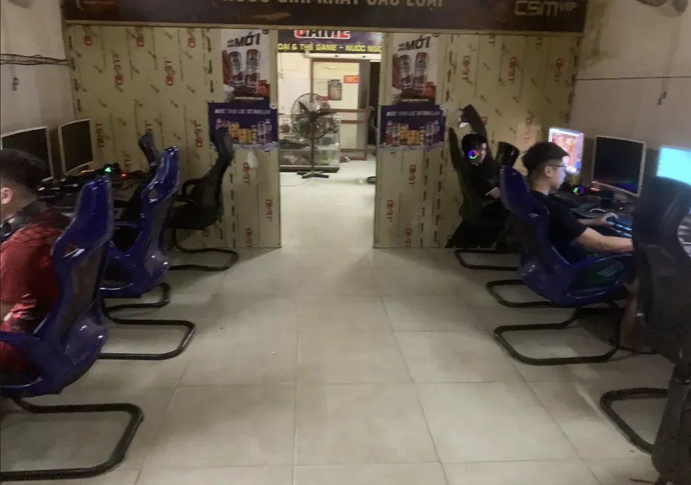 Phòng máy Thánh Địa Game