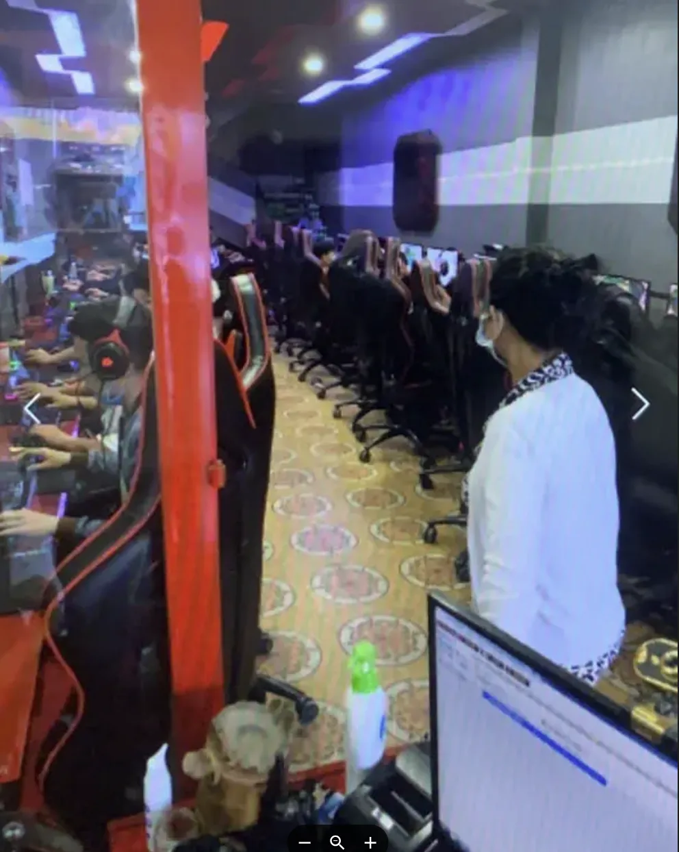 Phòng máy Game Center Phong Thái Riêng