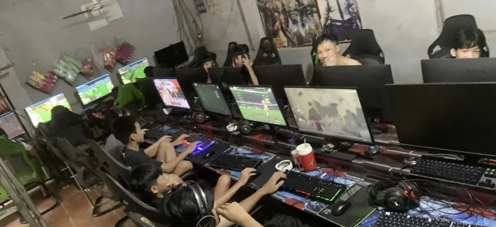 Phòng máy X Chiến Game