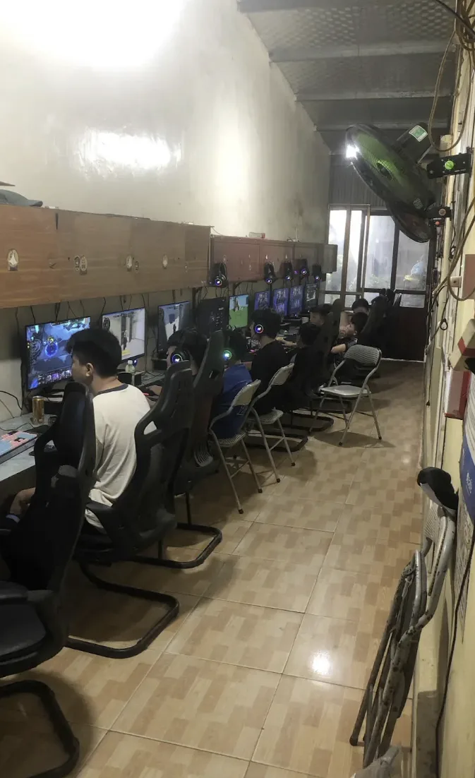 Phòng máy Gaming Tân Trào