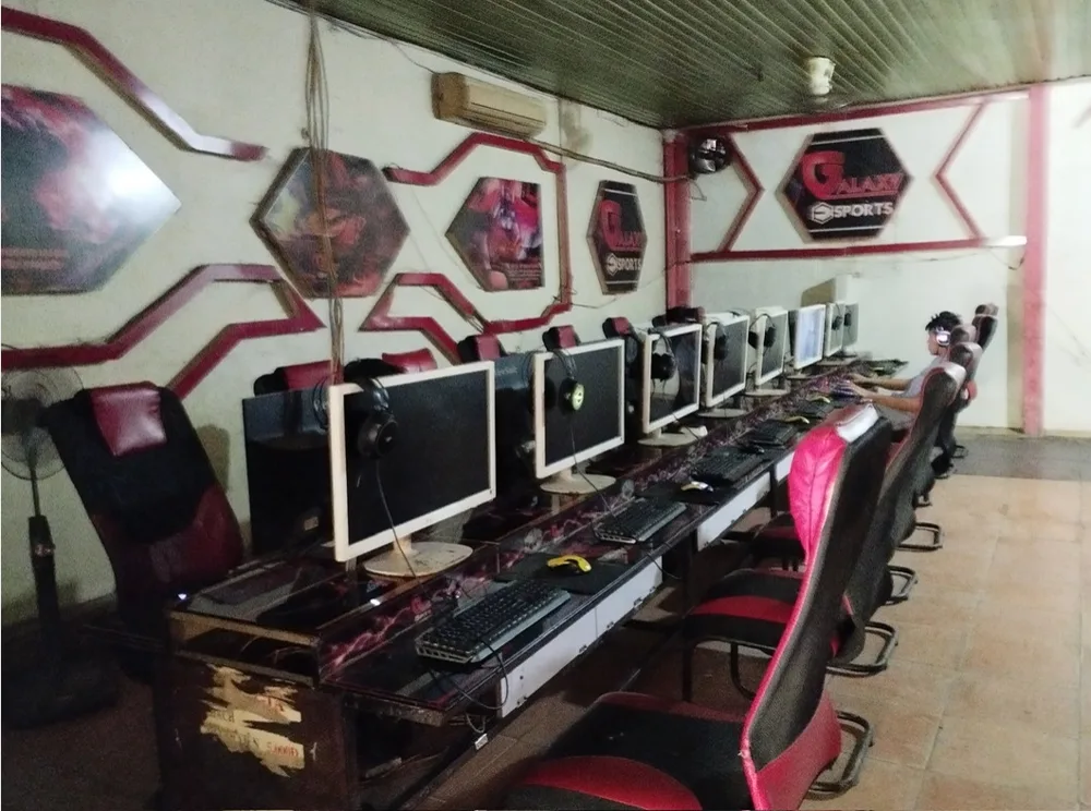 Phòng máy Net Galaxy