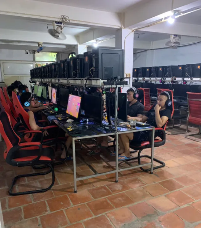 Phòng máy Hương Gaming