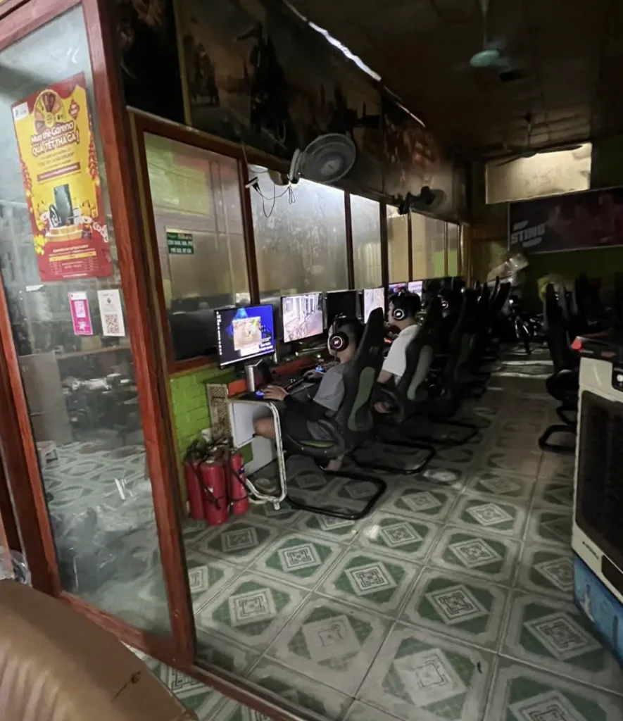 Phòng máy Anh Toàn Net