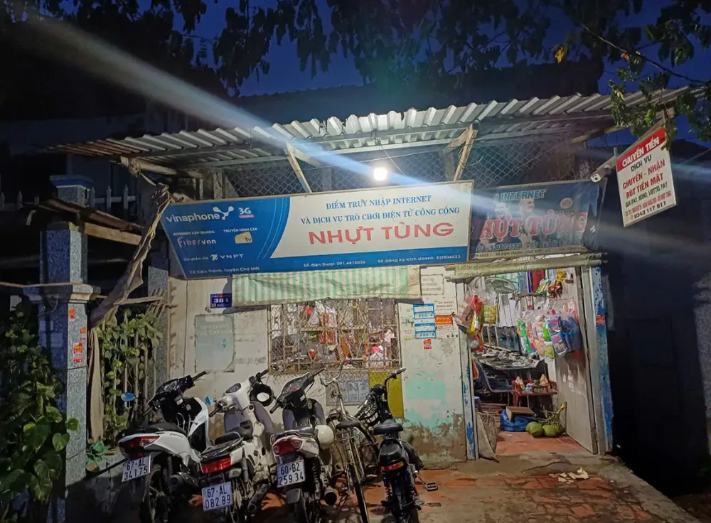 Phòng máy Net Nhựt Tùng