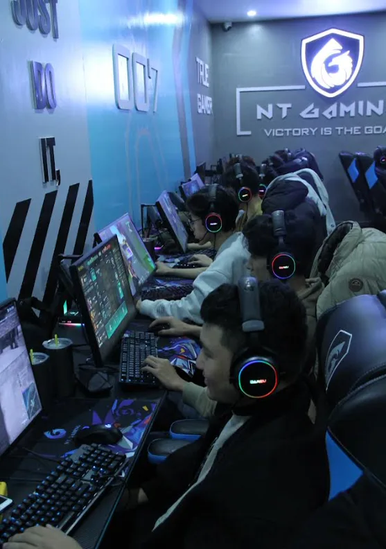 Phòng máy NT GAMING HÀ ĐÔNG