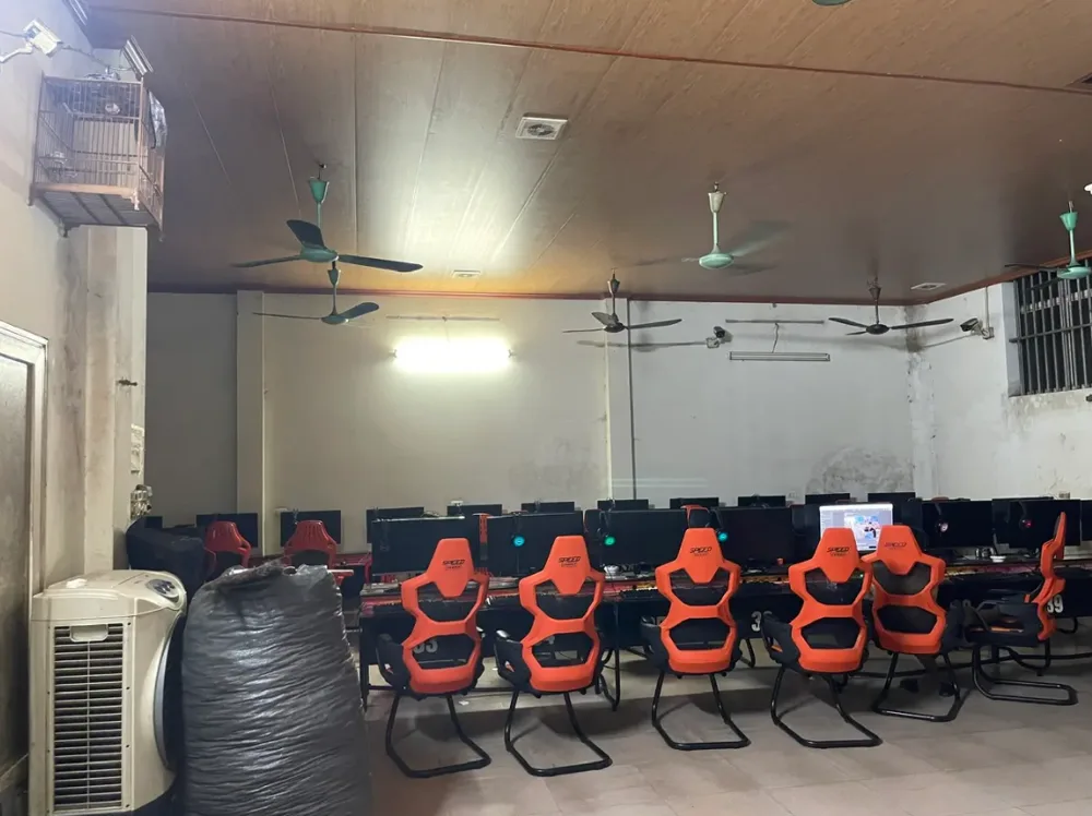 Phòng máy Net Hào Nam