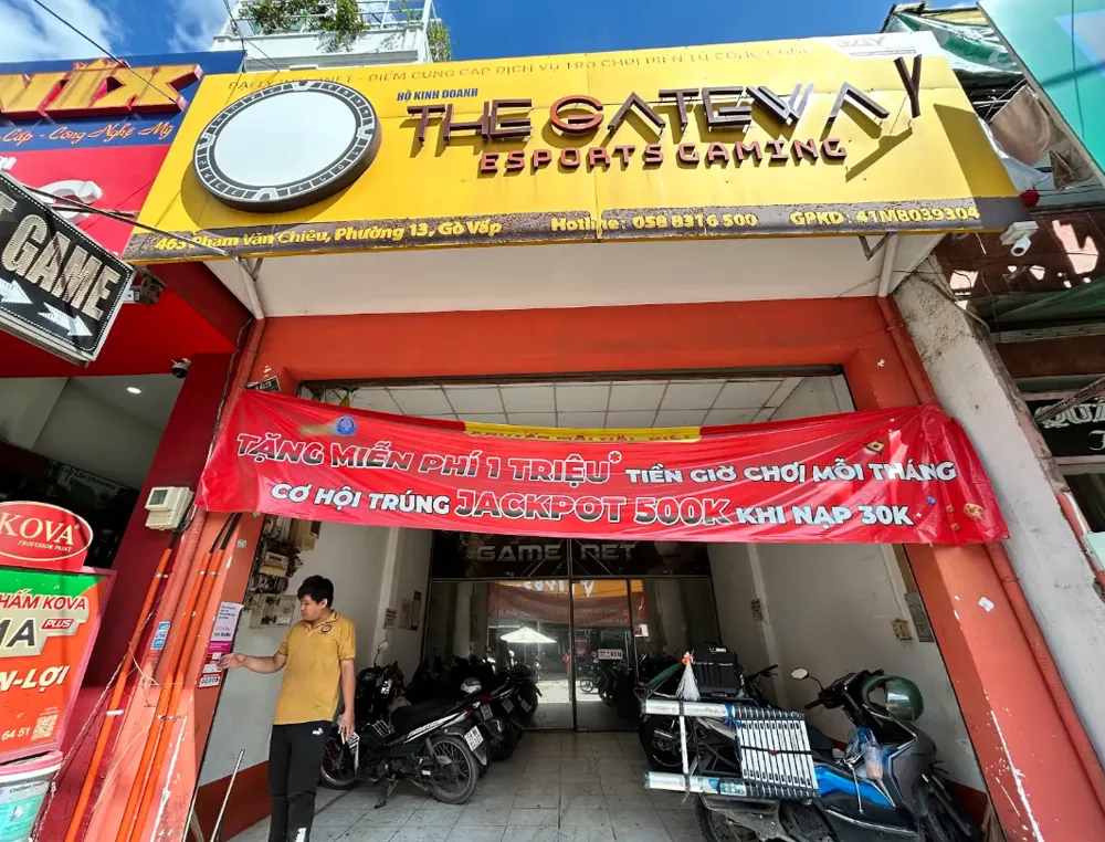 Phòng máy THE GATEWAY ESPORTS GAMING