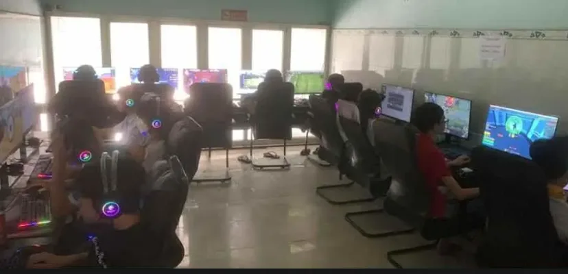 Phòng máy Net Thiên Linh