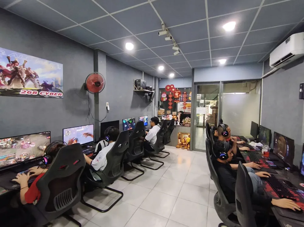 Phòng máy Cyber 268